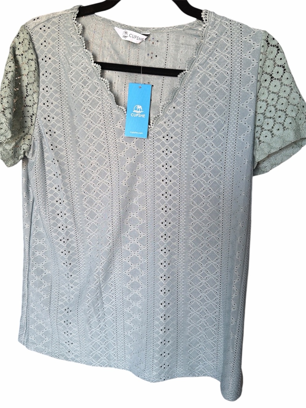 Cupshe Women’s Green Eyelet Lace Short Sleeve Top